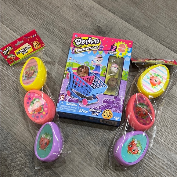 Shopkins Other - Lot of Shopkins Lenticular Eggs, shopping cart with buildable figures.  New